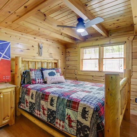 Gatlinburg Family Cabin With Private Hot Tub And Deck! Villa Eksteriør billede